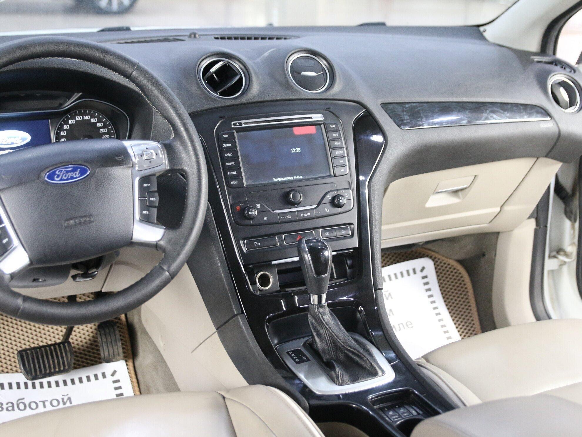 фото автомобиля 12