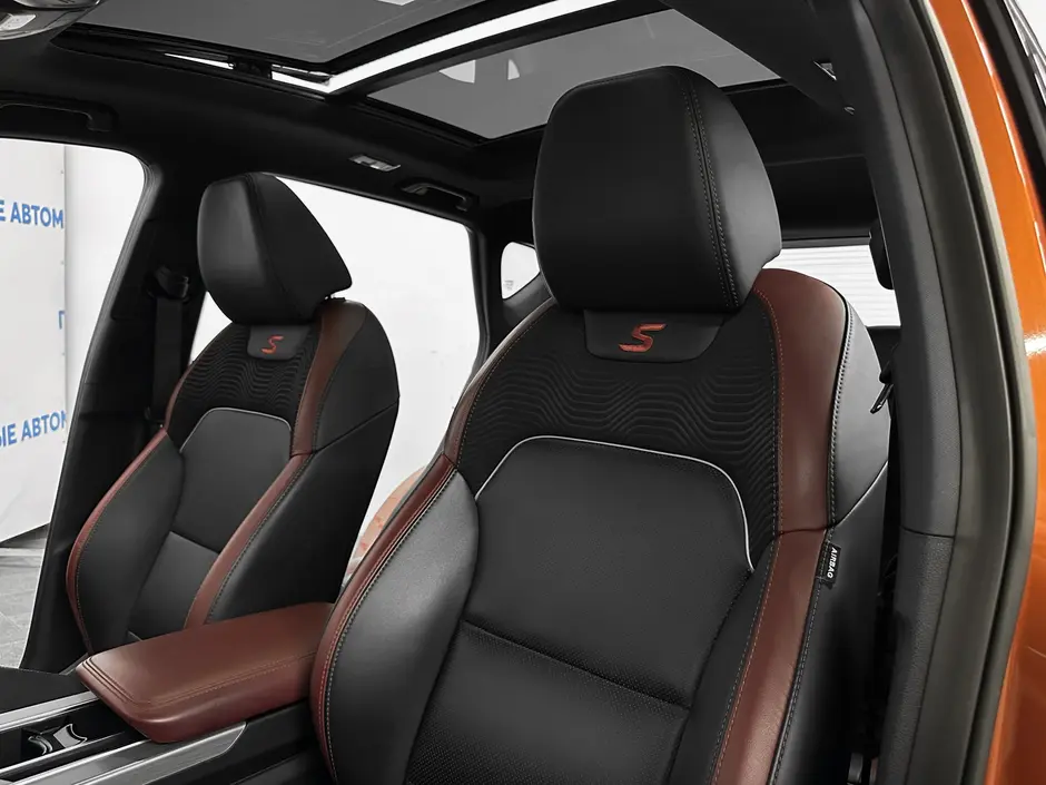 «Авто на Неве»