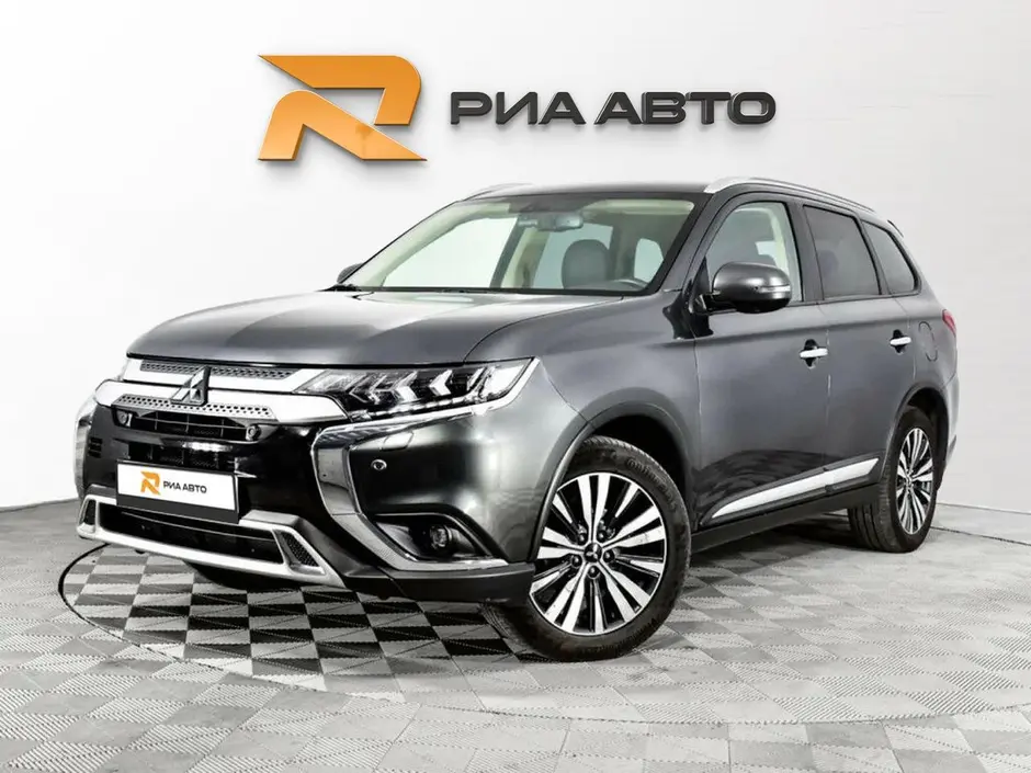 Mitsubishi Outlander, 2019 г.