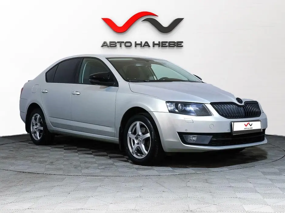 «Авто на Неве»