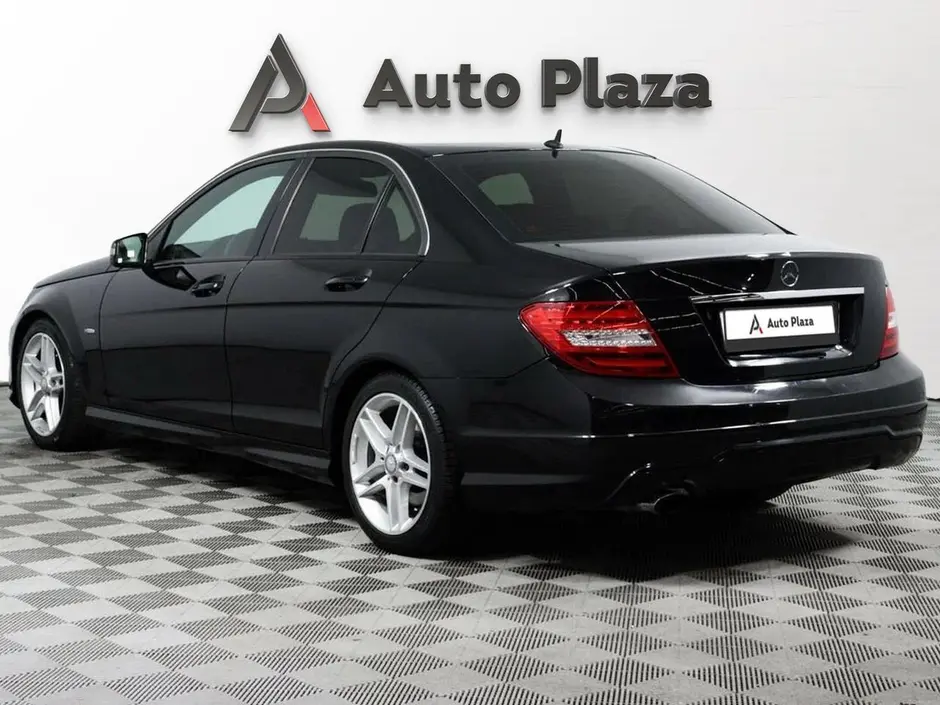 AutoPlaza