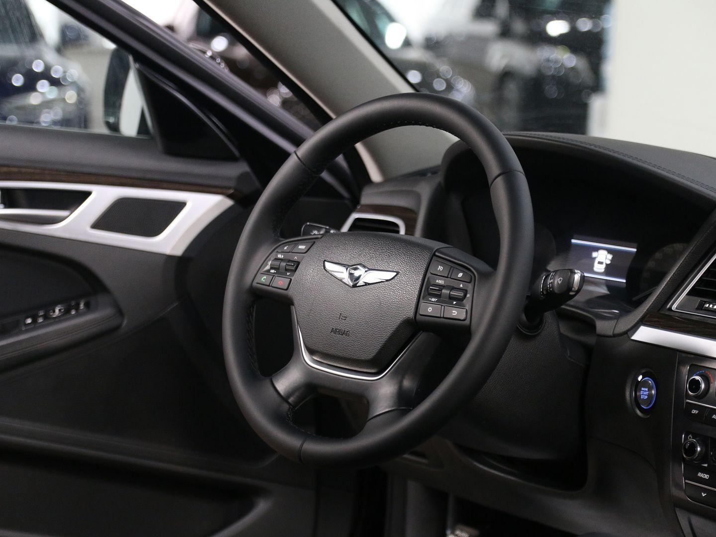фото автомобиля 11