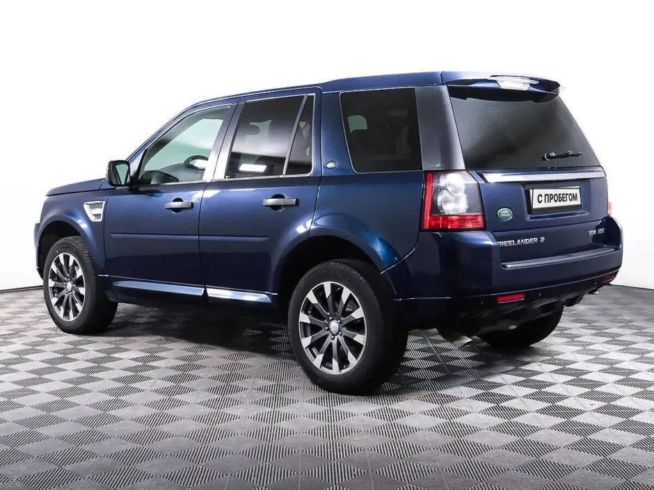 «Авто на Неве»