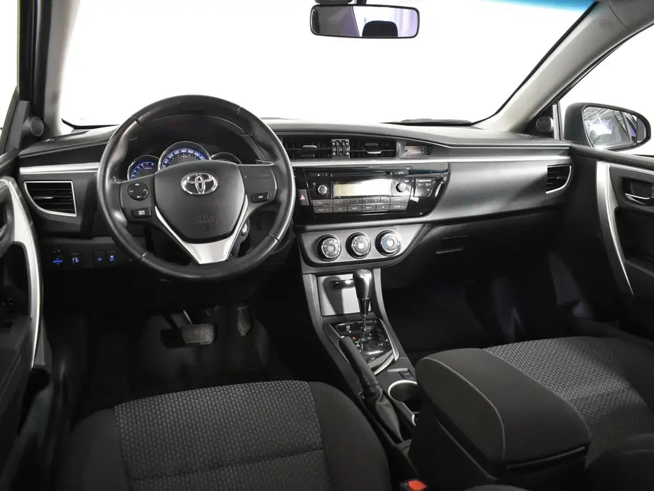 «Авто на Неве»