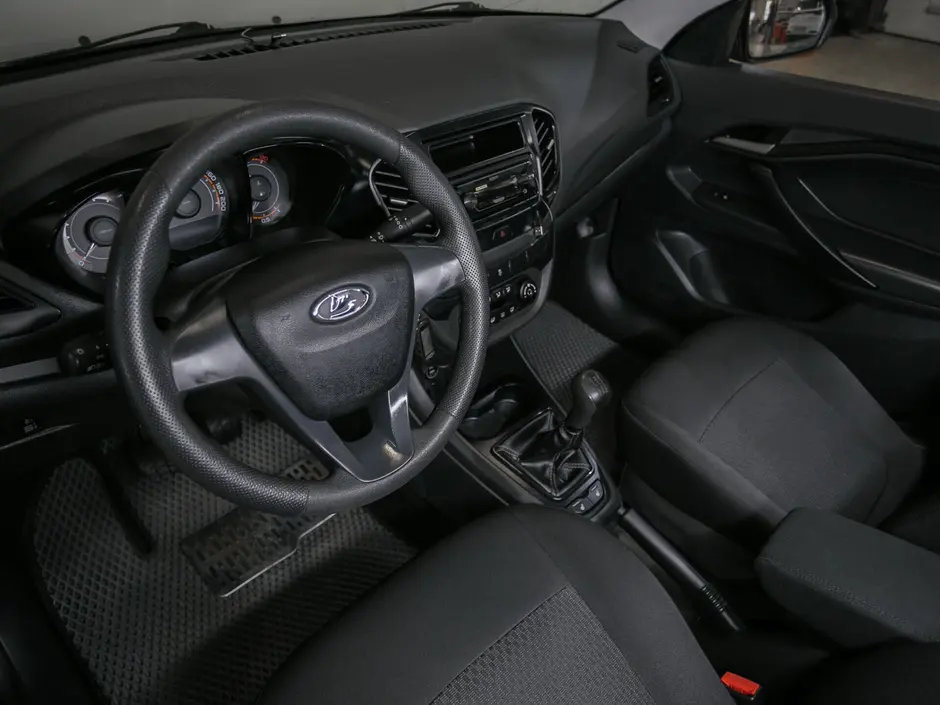 «Авто на Неве»