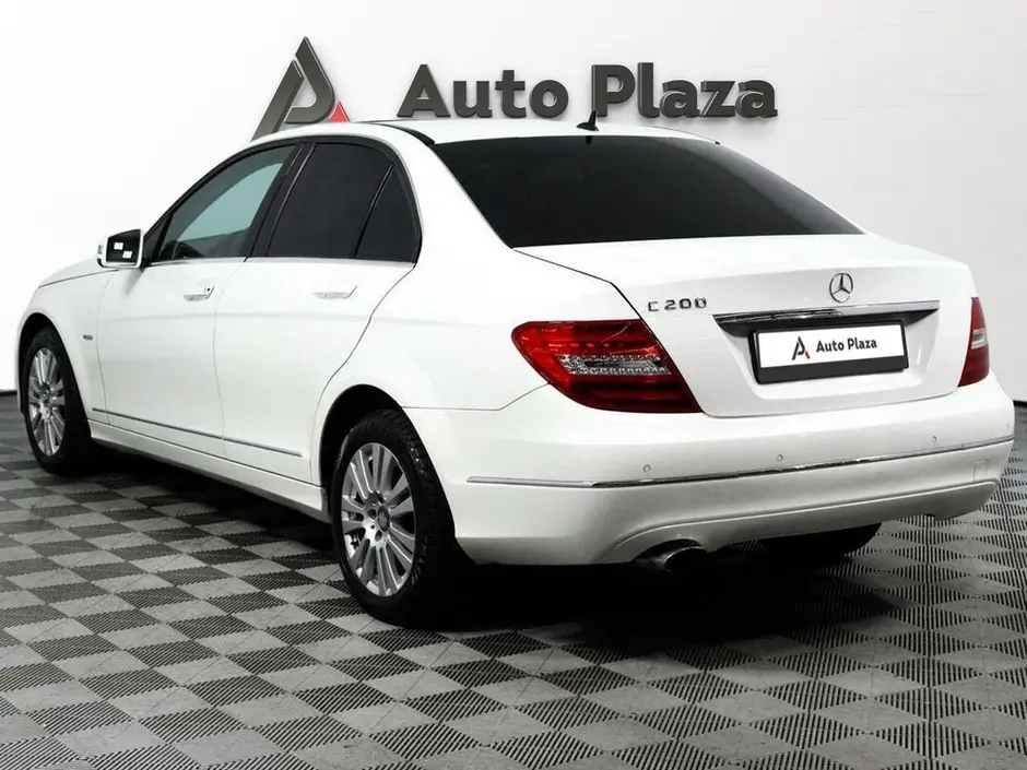 AutoPlaza