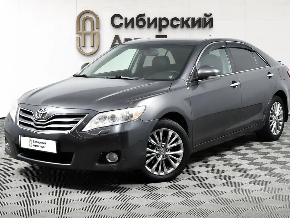 Toyota Camry, 2010 г.