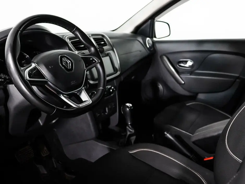 «Авто на Неве»