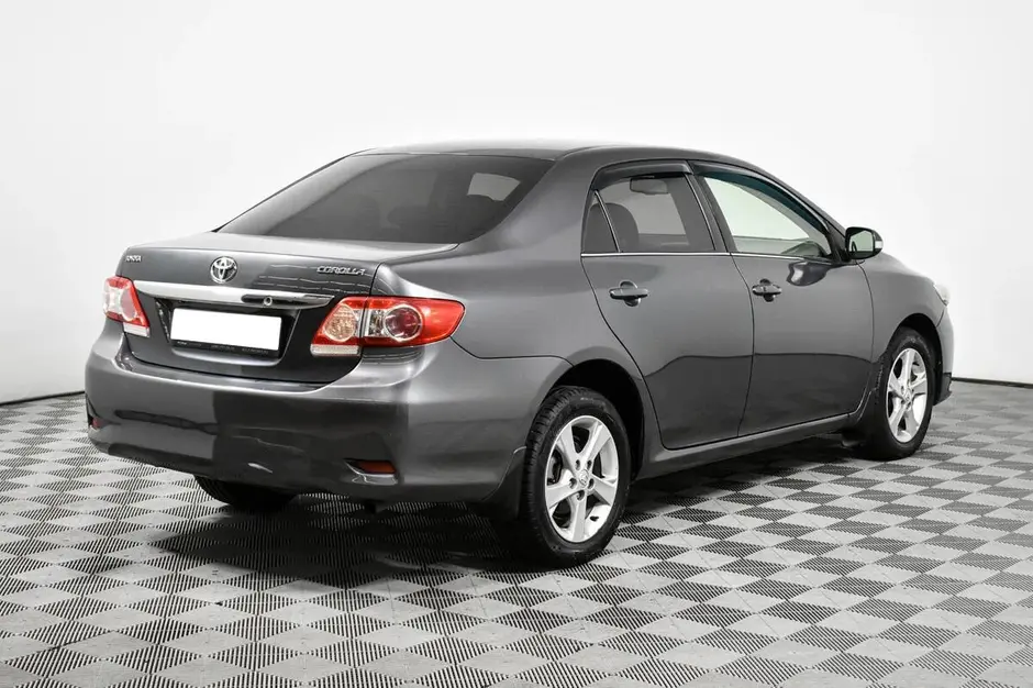 «Авто на Неве»