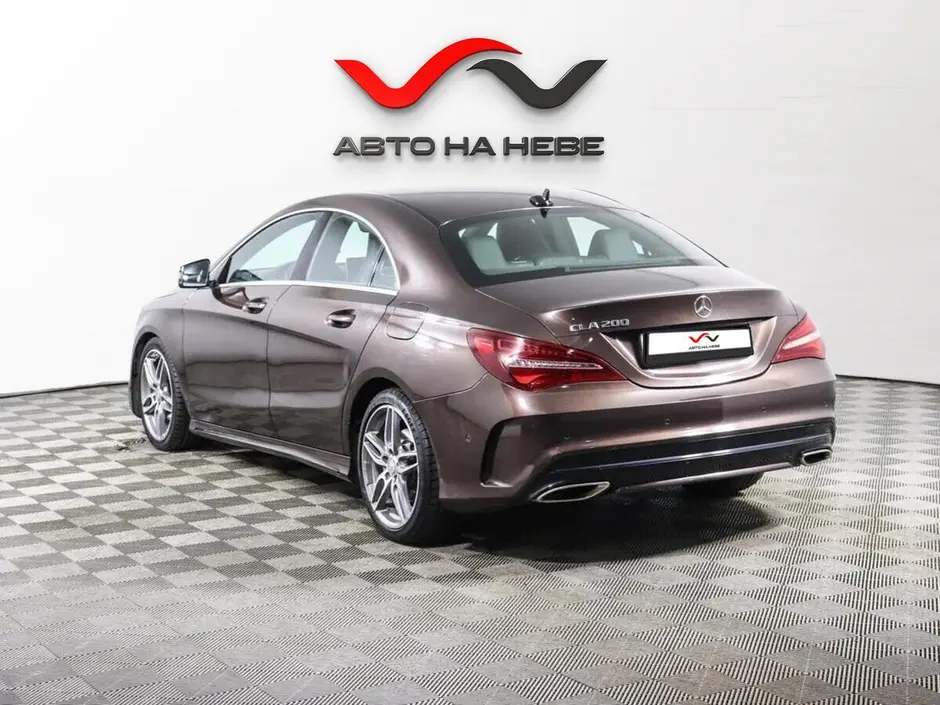 «Авто на Неве»