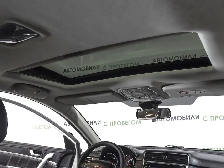 «Авто на Неве»