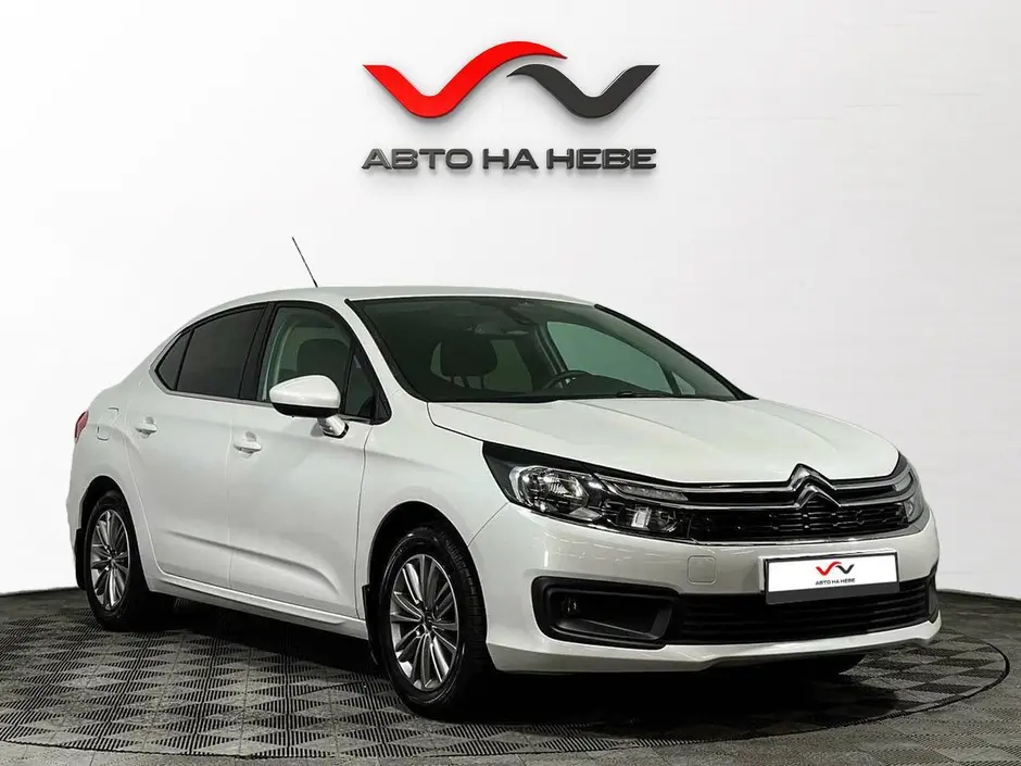 «Авто на Неве»