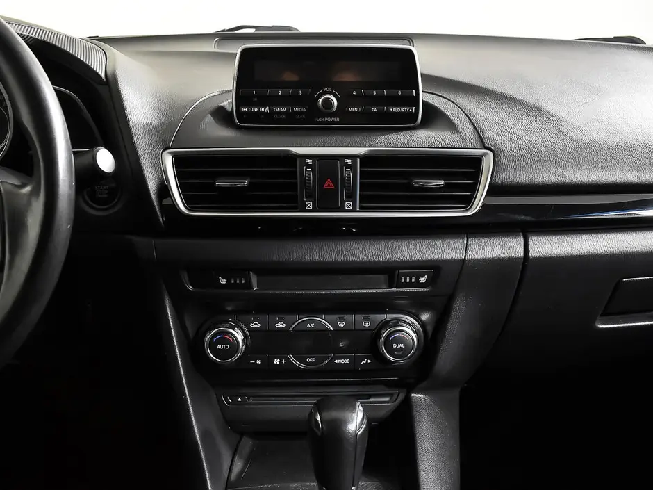 «Авто на Неве»