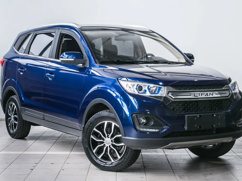 «Авто на Неве»