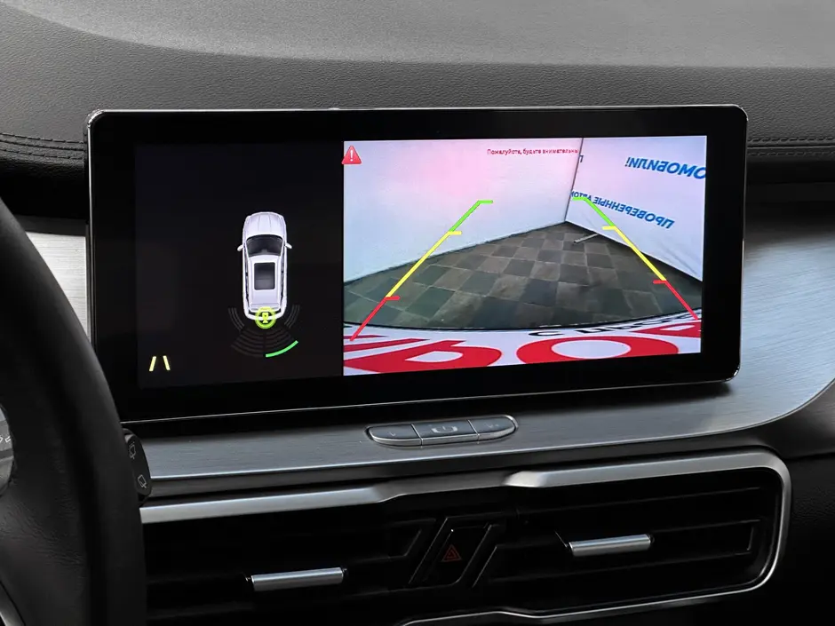 «Авто на Неве»