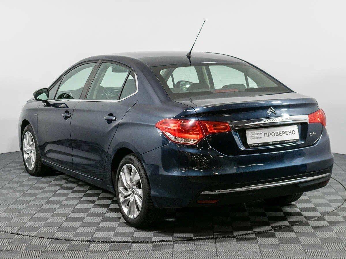 фото автомобиля 3