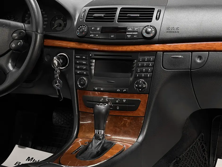 «Авто на Неве»