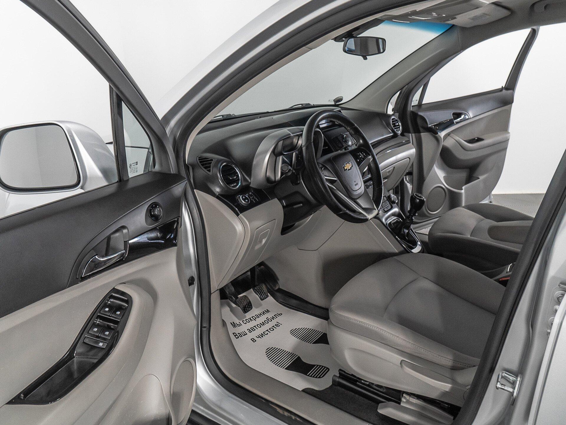 фото автомобиля 7