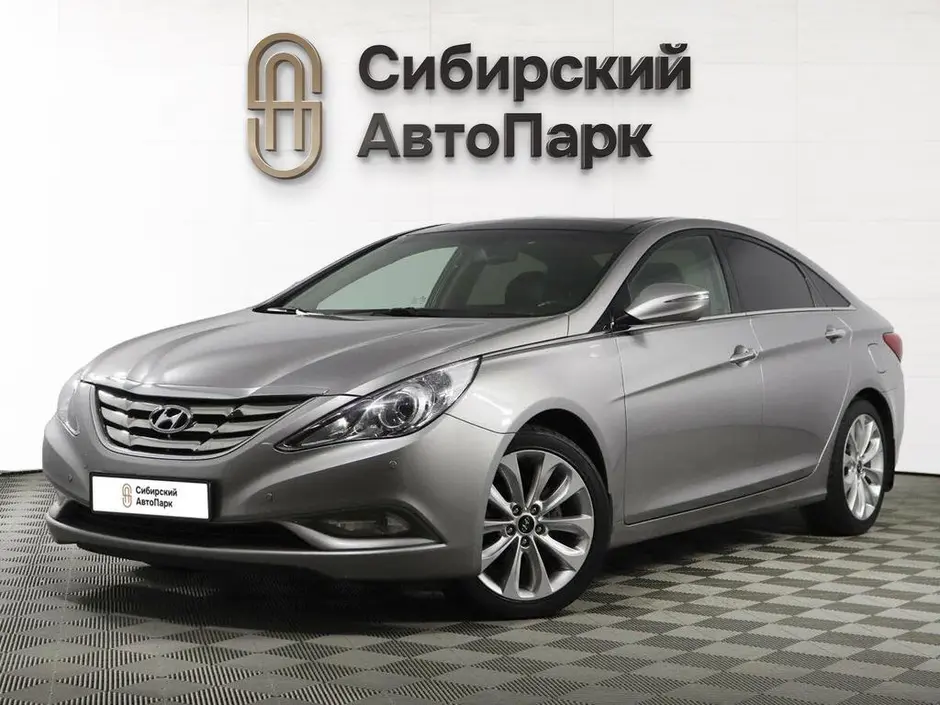 Hyundai Sonata, 2011 г.