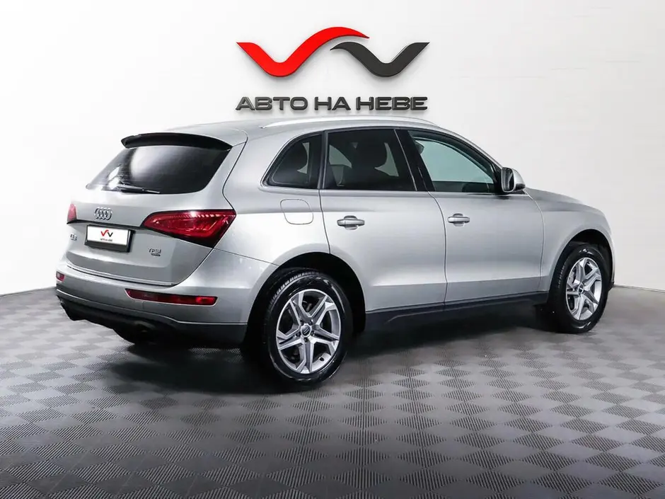 «Авто на Неве»