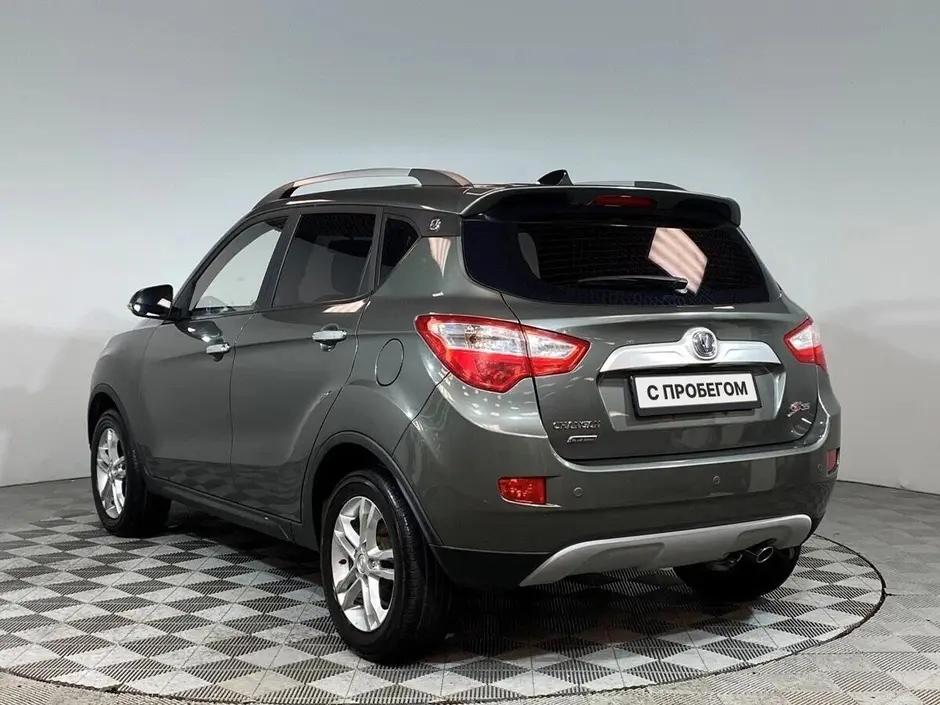 «Авто на Неве»