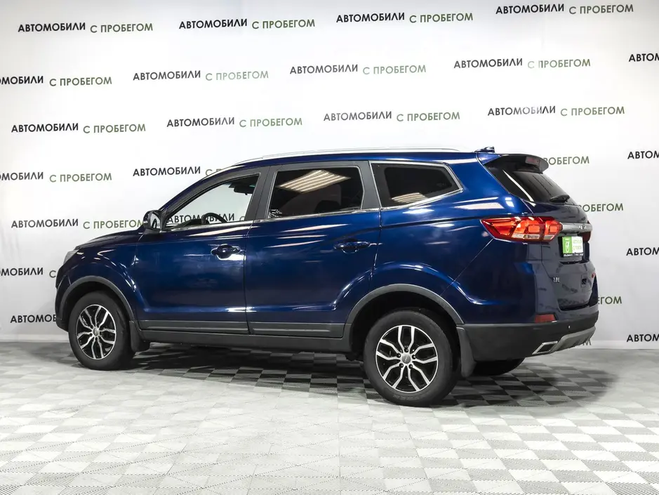 «Авто на Неве»