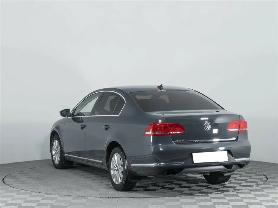 «Авто на Неве»