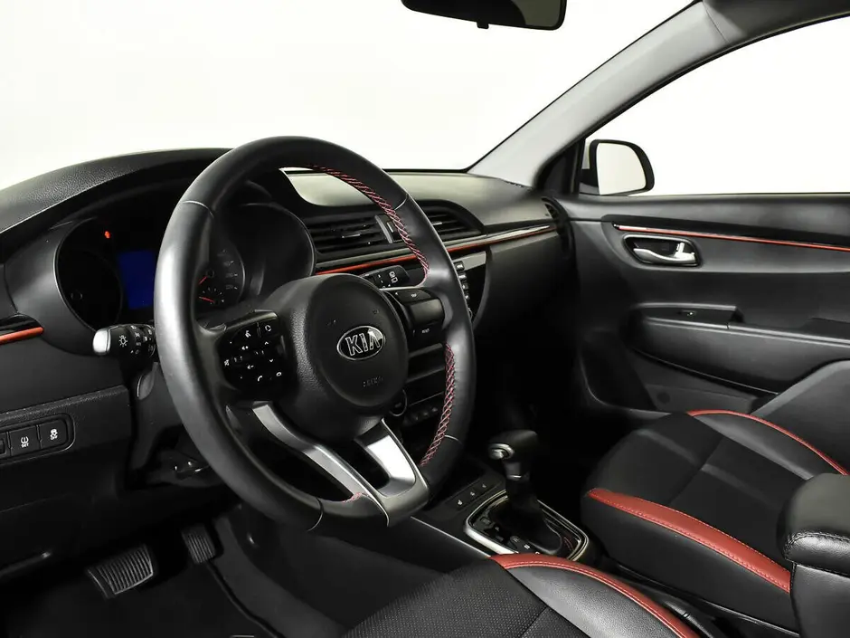 «Авто на Неве»