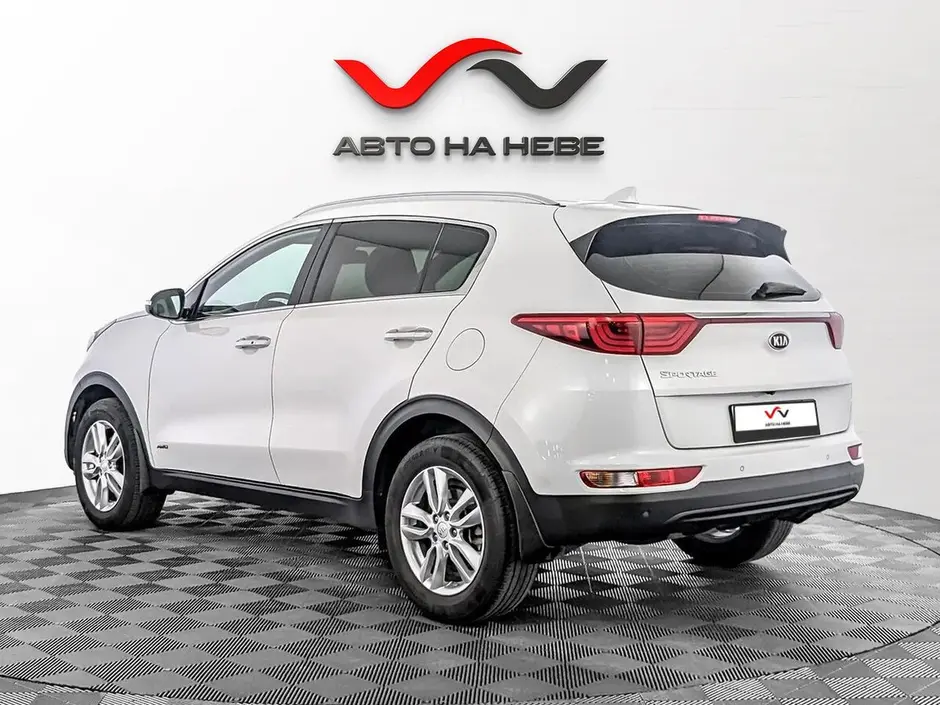 «Авто на Неве»