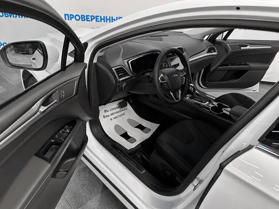 «Авто на Неве»