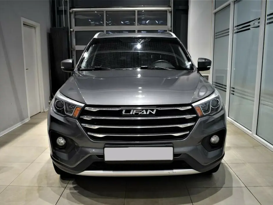 «Авто на Неве»