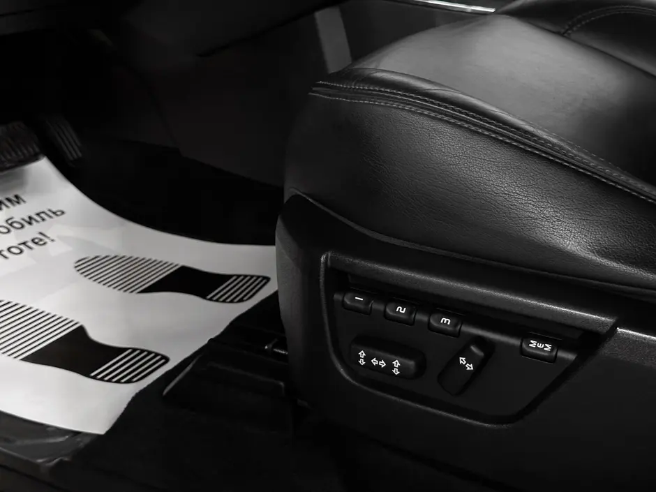 «Авто на Неве»