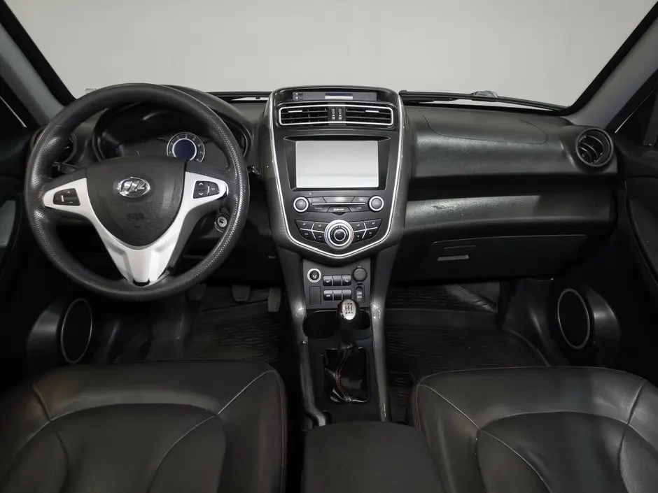 «Авто на Неве»