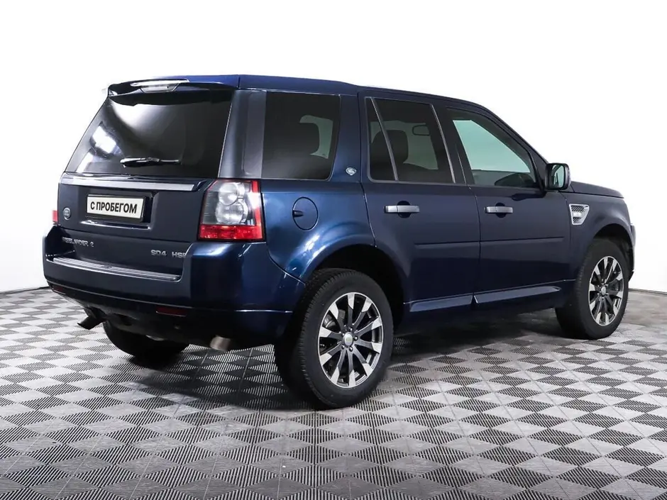 «Авто на Неве»