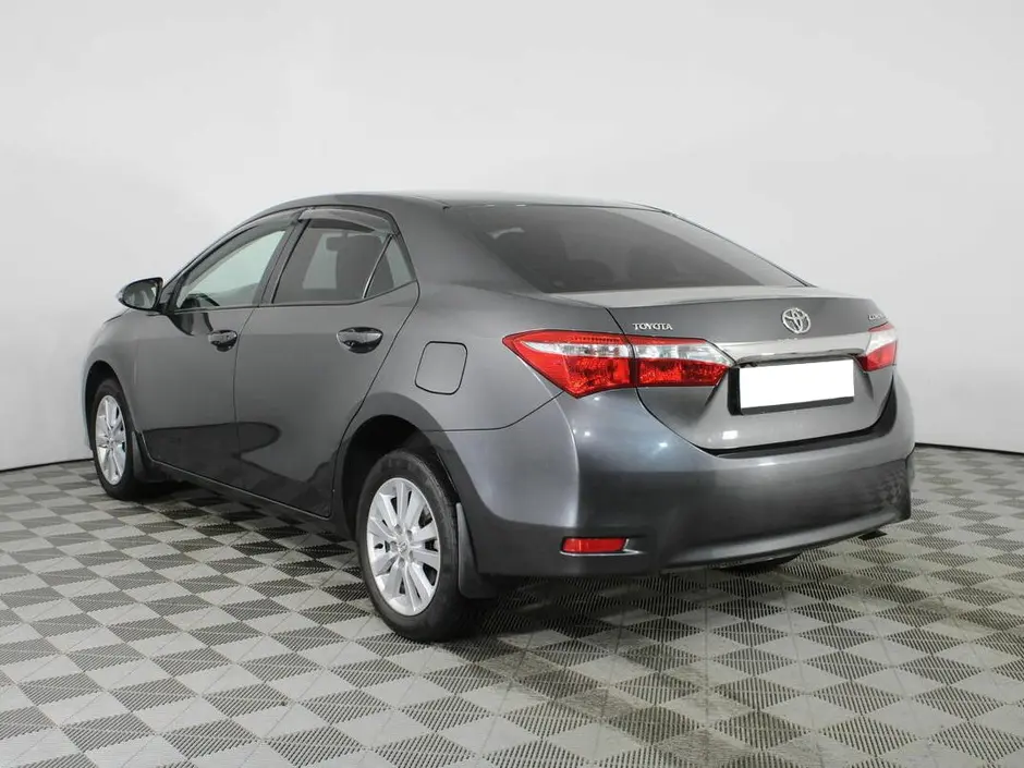 «Авто на Неве»