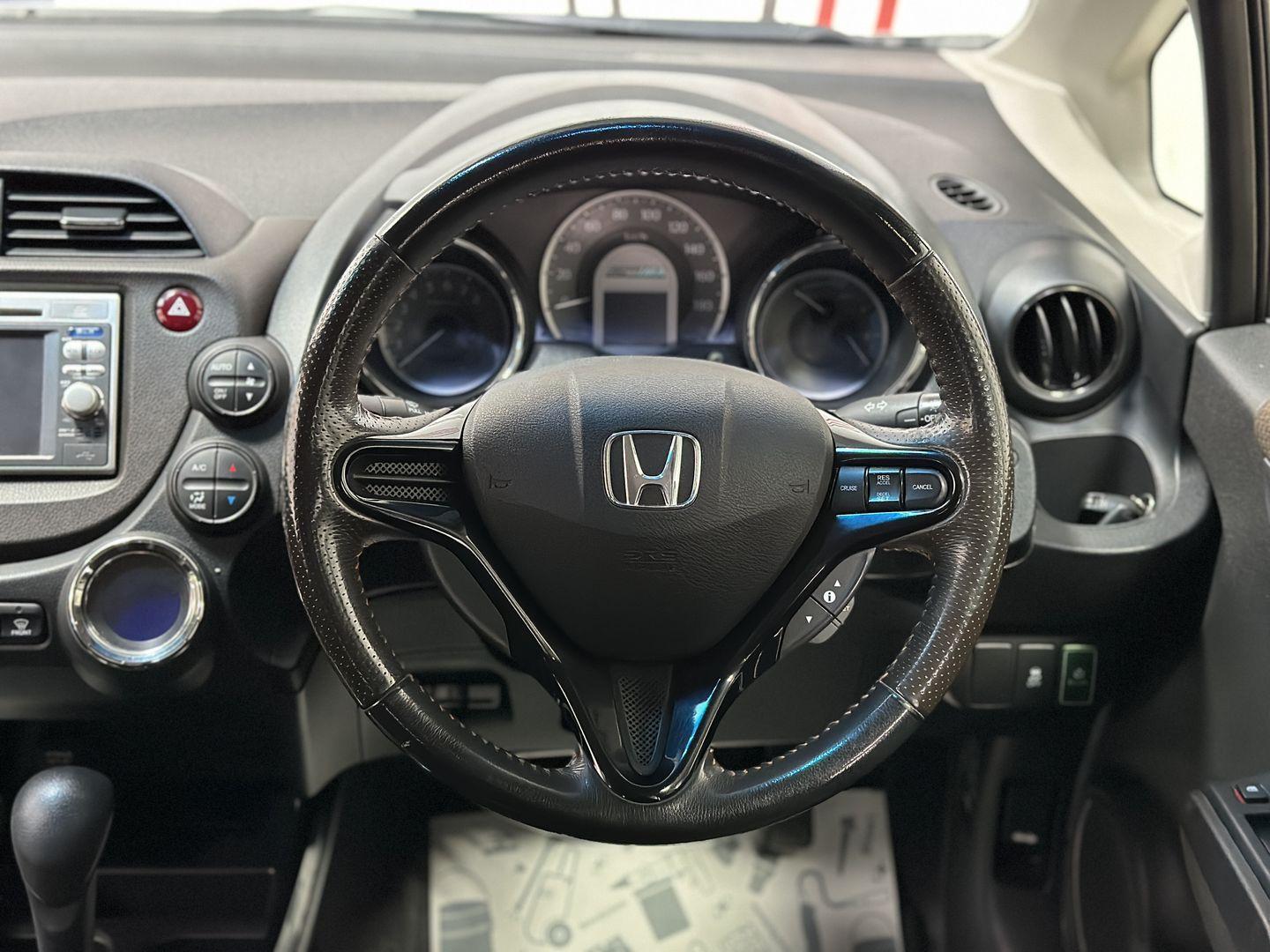 фото автомобиля 12