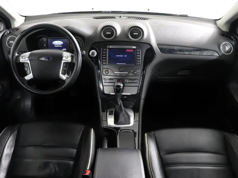 «Авто на Неве»