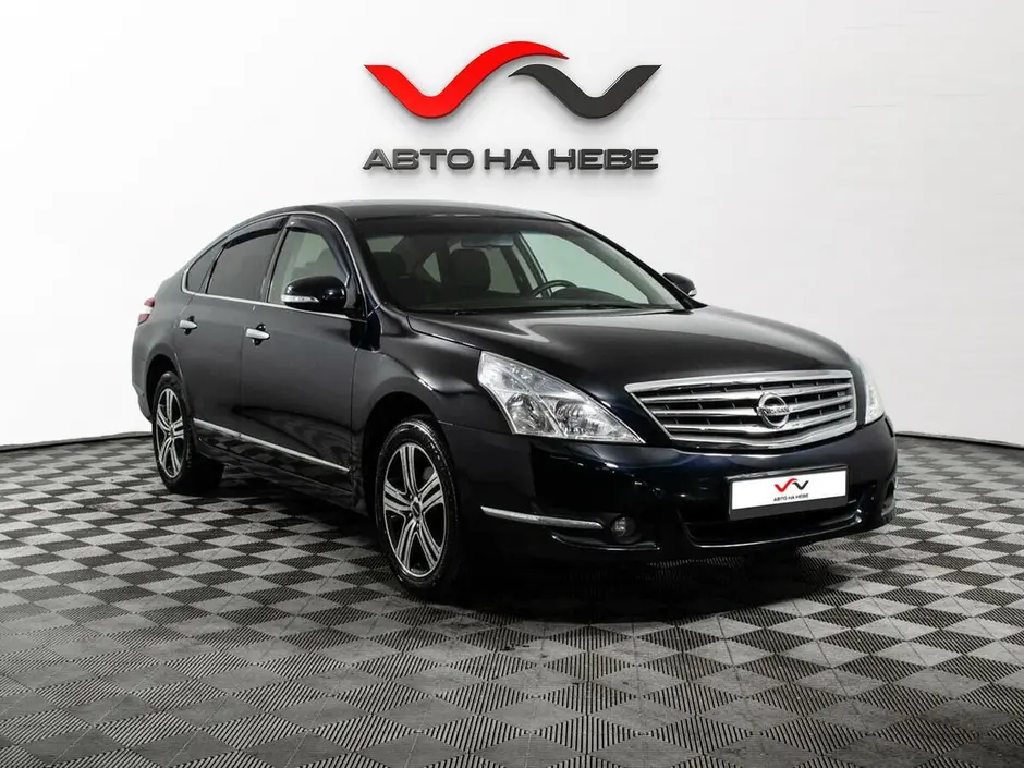 «Авто на Неве»
