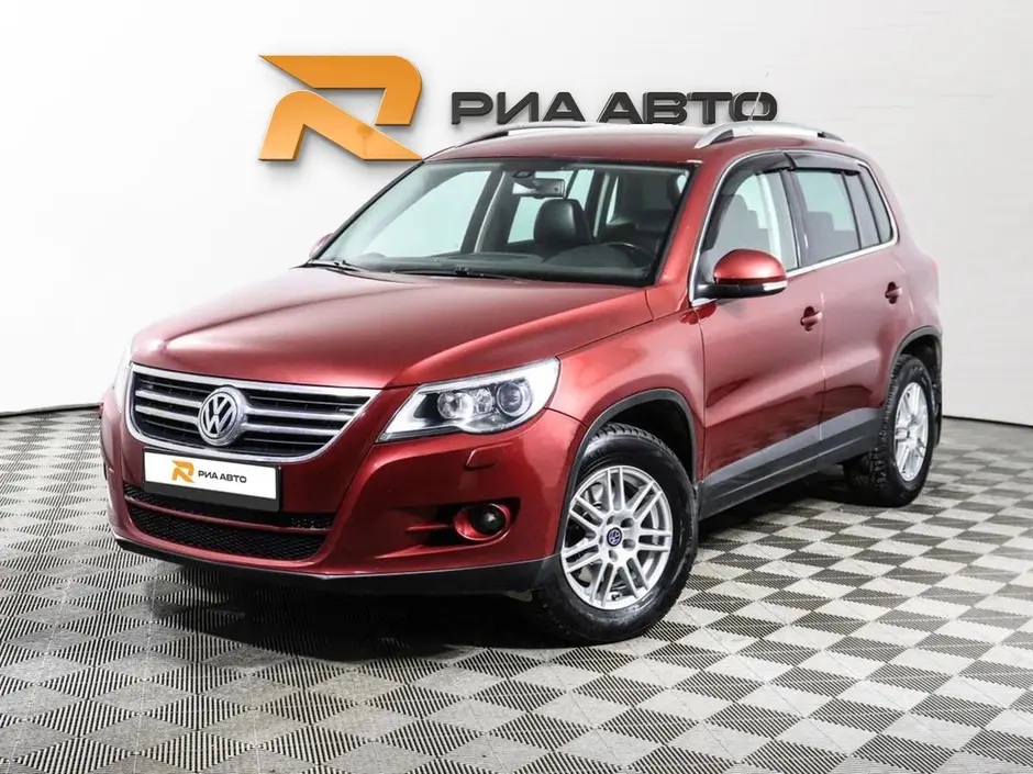 Volkswagen Tiguan, 2010 г.