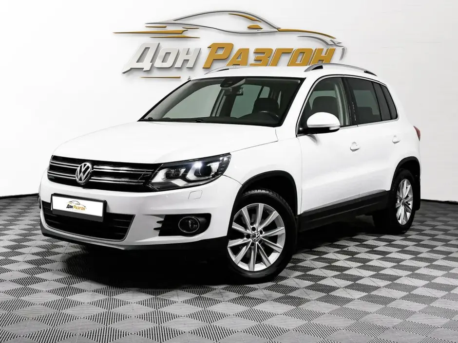 Volkswagen Tiguan, 2015 г.