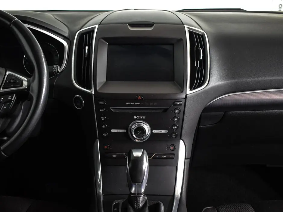 «Авто на Неве»