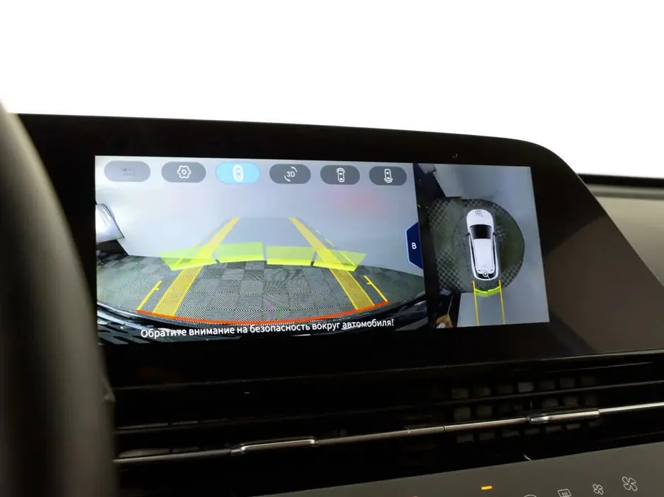 «Авто на Неве»