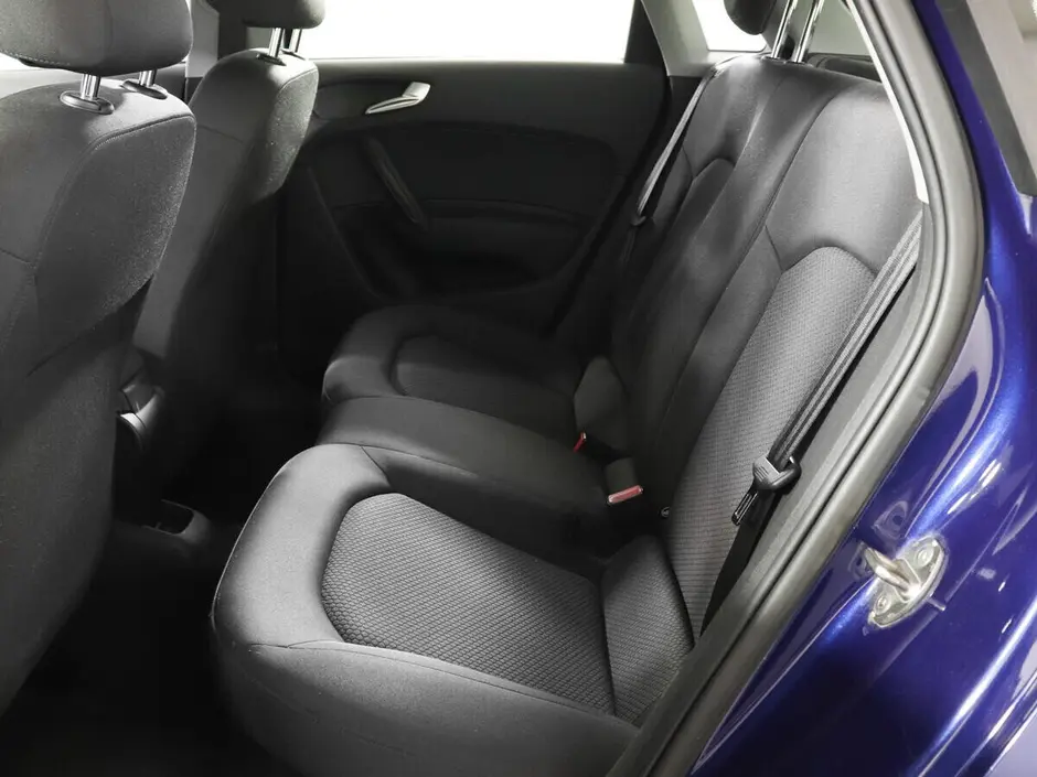 «Авто на Неве»