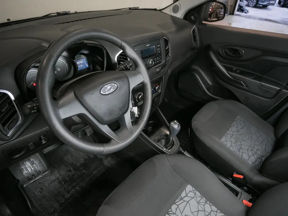 «Авто на Неве»