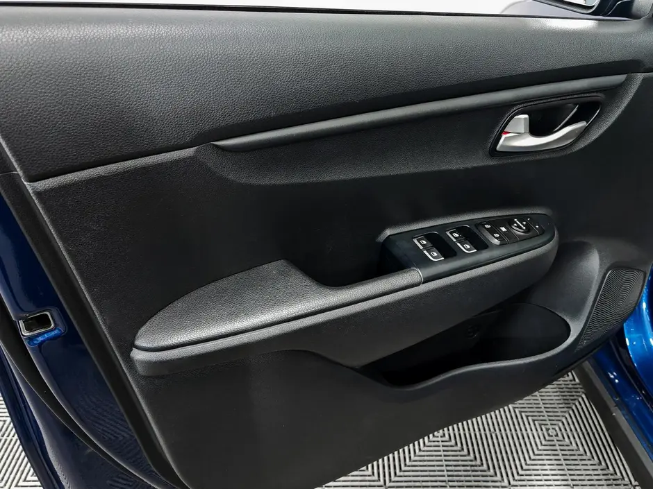 «Авто на Неве»