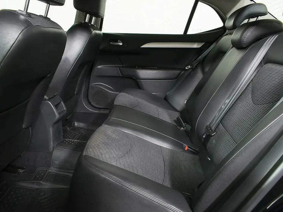 «Авто на Неве»