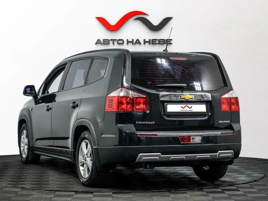 «Авто на Неве»
