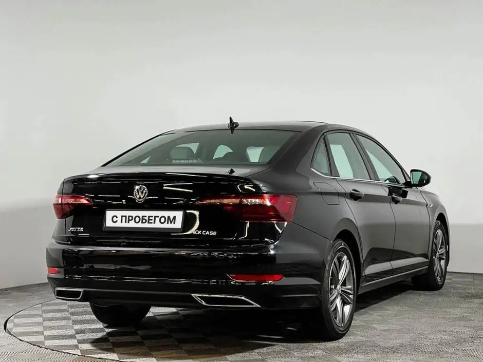 «Авто на Неве»