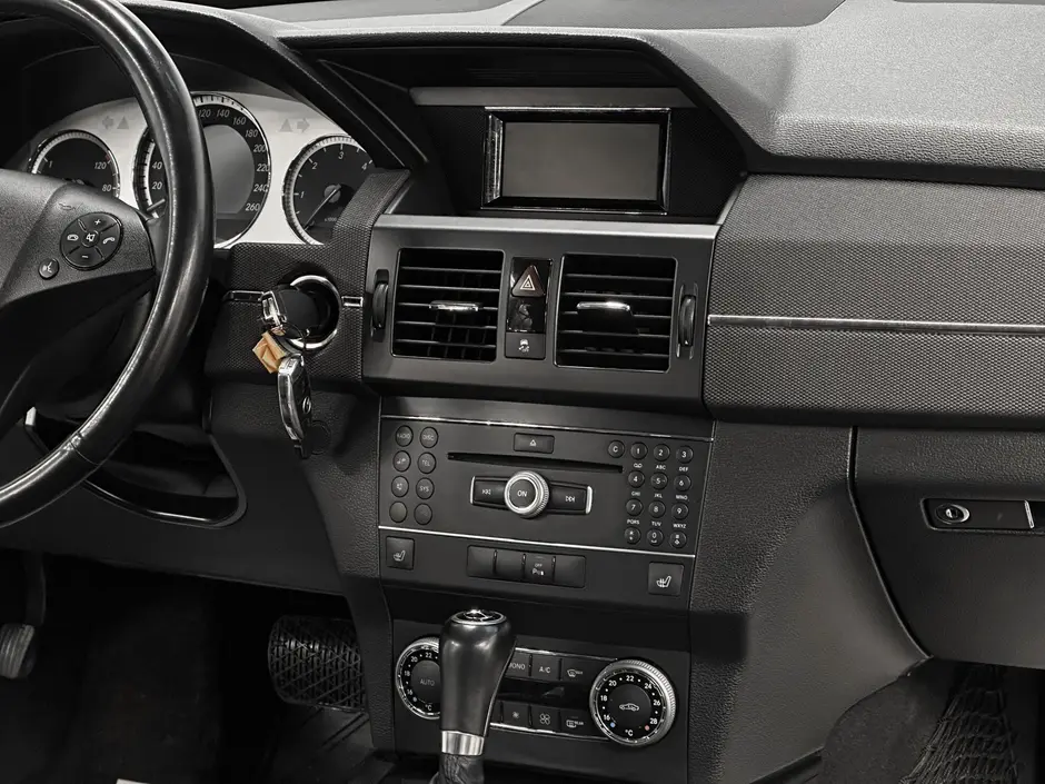 «Авто на Неве»