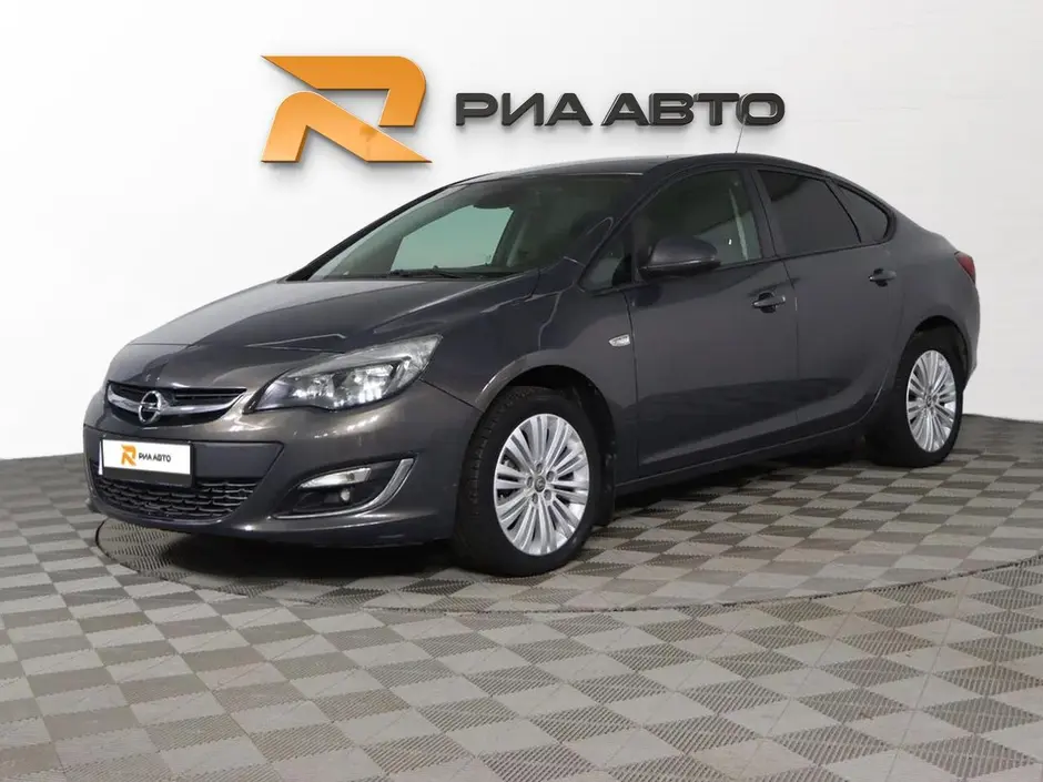 Opel Astra, 2014 г.